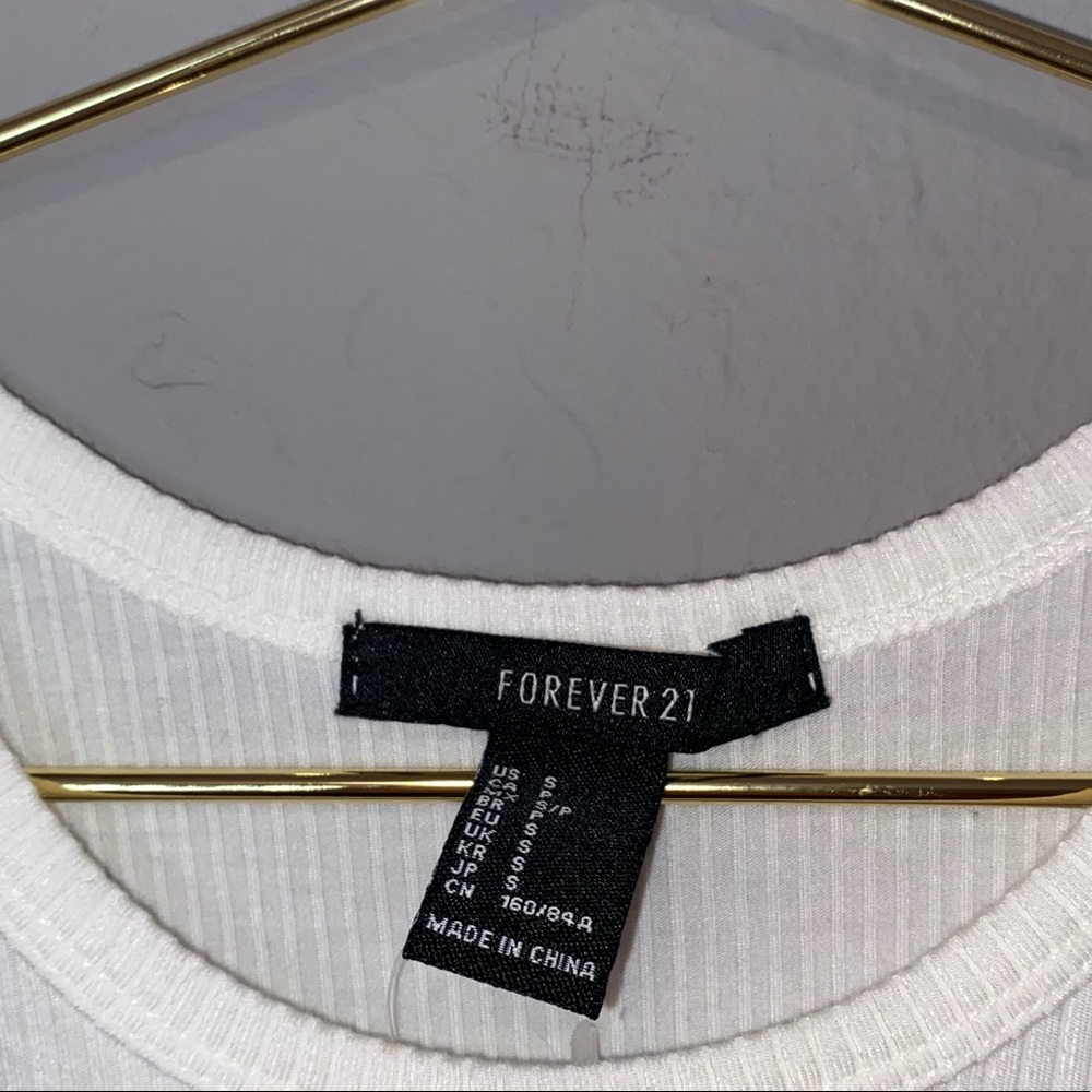 Top - Picture 3 of 3